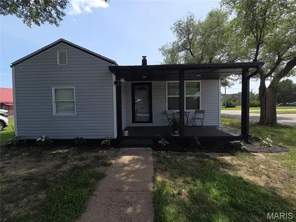 723 Kendall Street, Sikeston, MO 63801