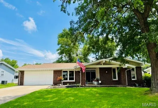 741 Lamplight Lane, Hazelwood, MO 63042 - #1