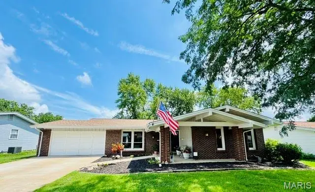 741 Lamplight Lane, Hazelwood, MO 63042 - #2