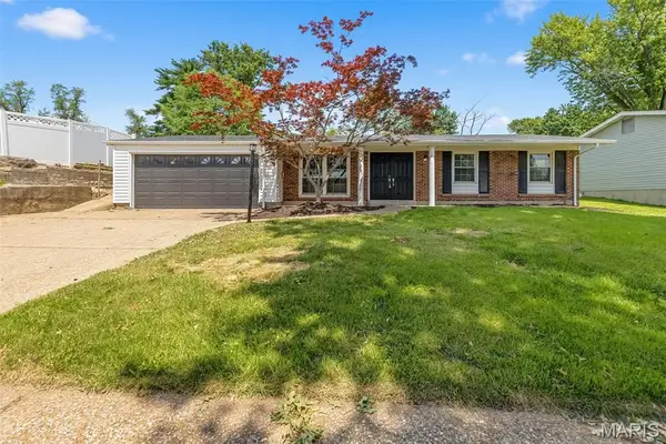11915 Benedetta Drive, Bridgeton, MO 63044