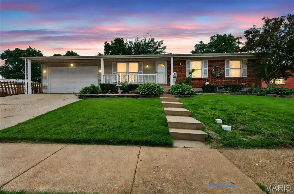 3843 Tesson Court, Saint Louis, MO 63123 - #1