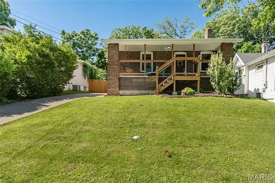 8928 Tudor Avenue, Overland, MO 63114 - #3