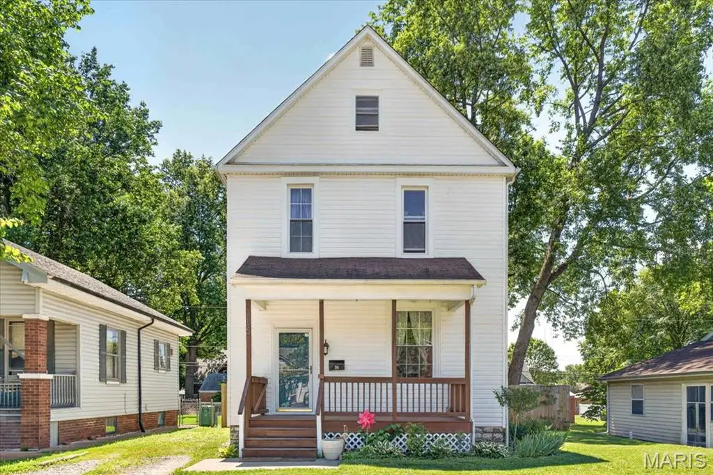 116 N 40th Street, Belleville, IL 62226 - #1