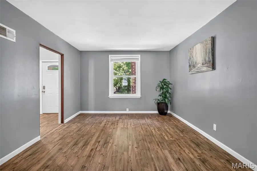 4725 Terrace Avenue, Saint Louis, MO 63116 - #3