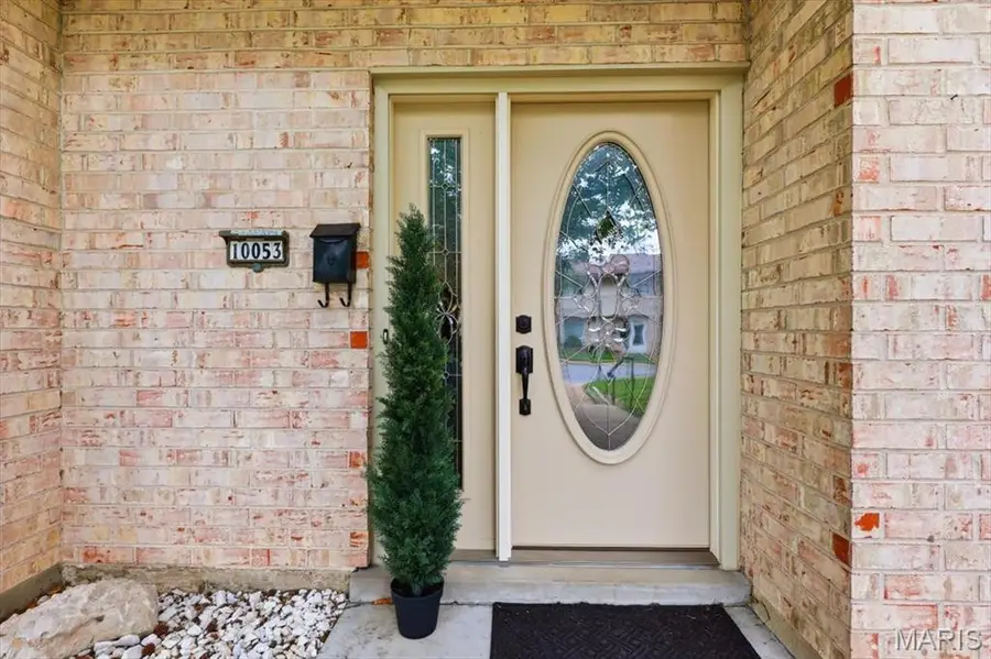 10053 Sakura Drive, Saint Louis, MO 63128 - #3