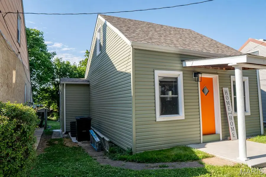 218 Magnolia Avenue, Waterloo, IL 62298 - #3