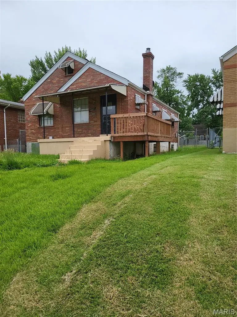 5806 Woodland Avenue, Saint Louis, MO 63120 - #3