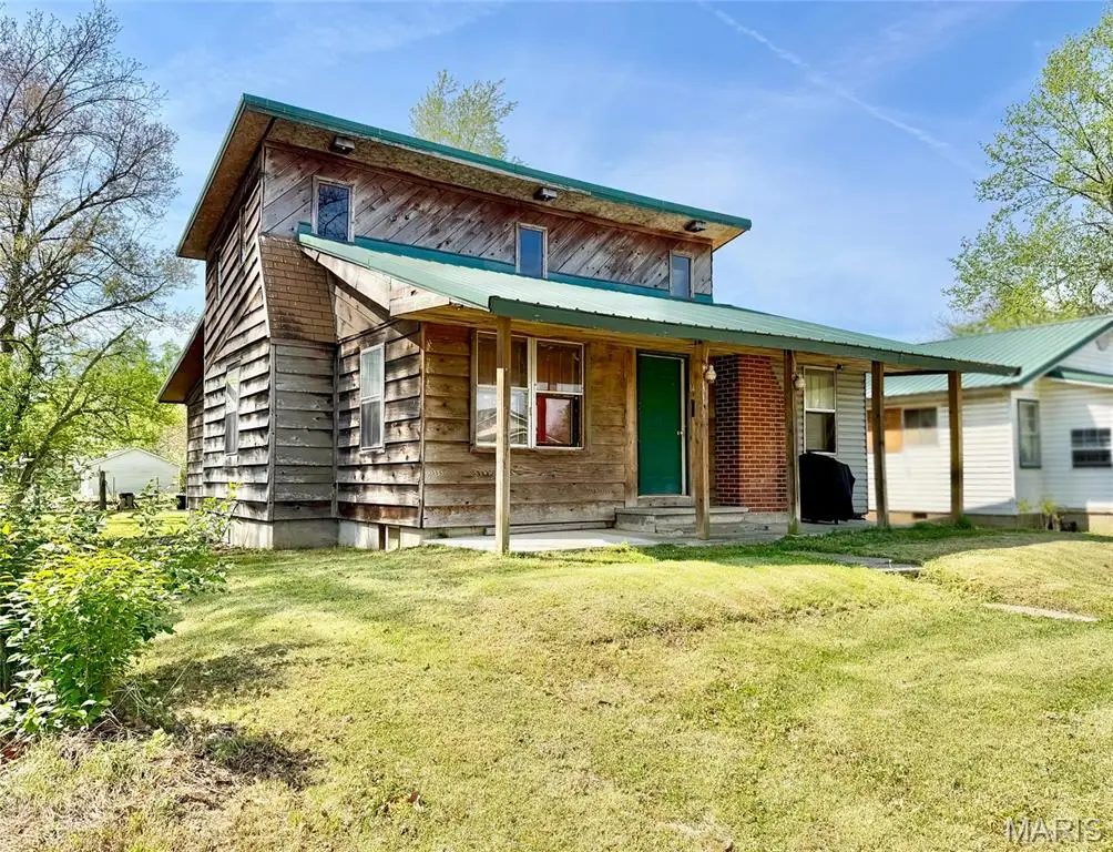 1408 Pine St, Dexter, MO 63841 - #1
