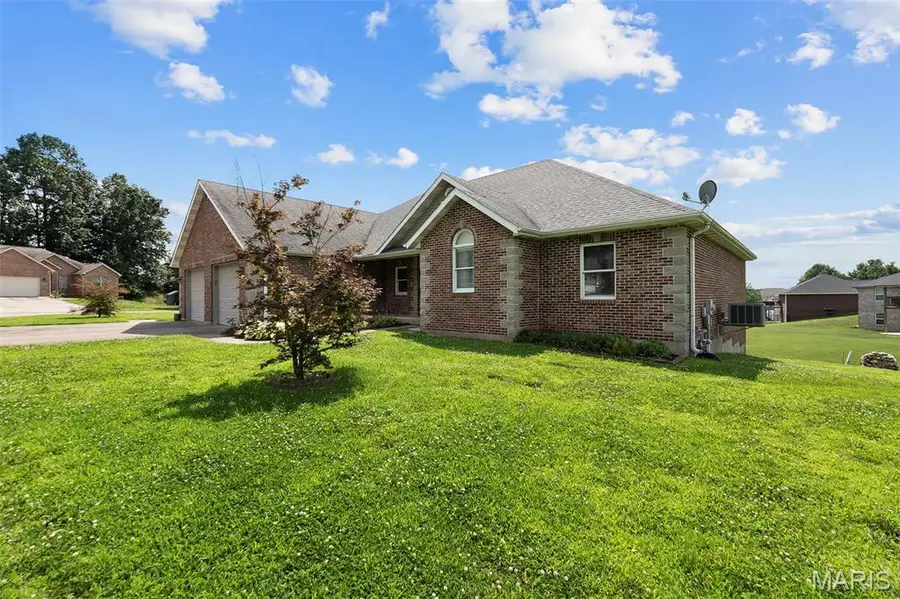 429 Diana Street, Jackson, MO 63755 - #2