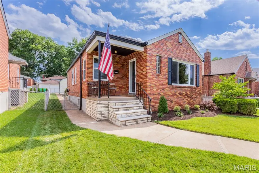 5538 Mardel Avenue, Saint Louis, MO 63109 - #2