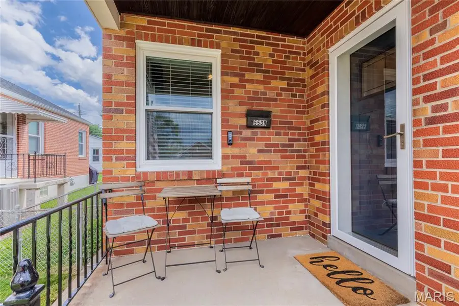 5538 Mardel Avenue, Saint Louis, MO 63109 - #3
