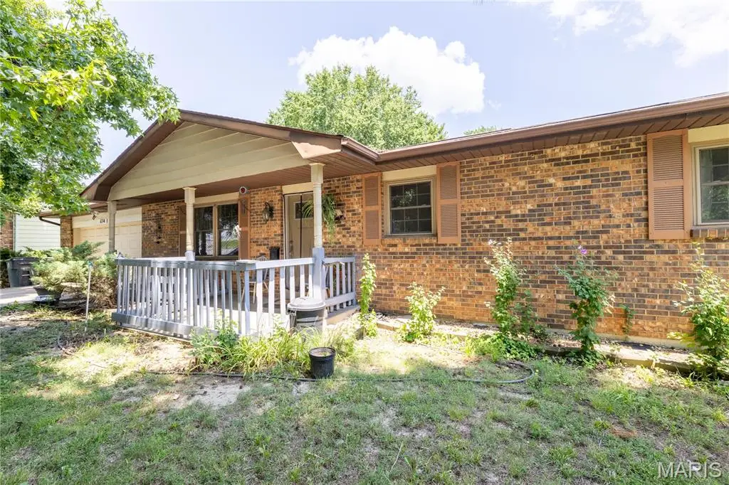 614 N Mount Auburn Road, Cape Girardeau, MO 63701 - #1
