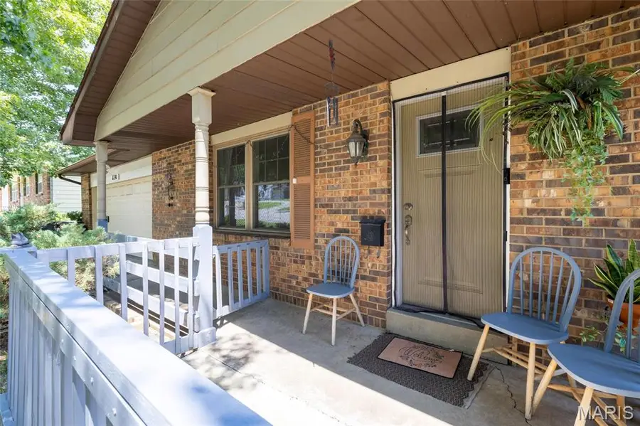 614 N Mount Auburn Road, Cape Girardeau, MO 63701 - #2
