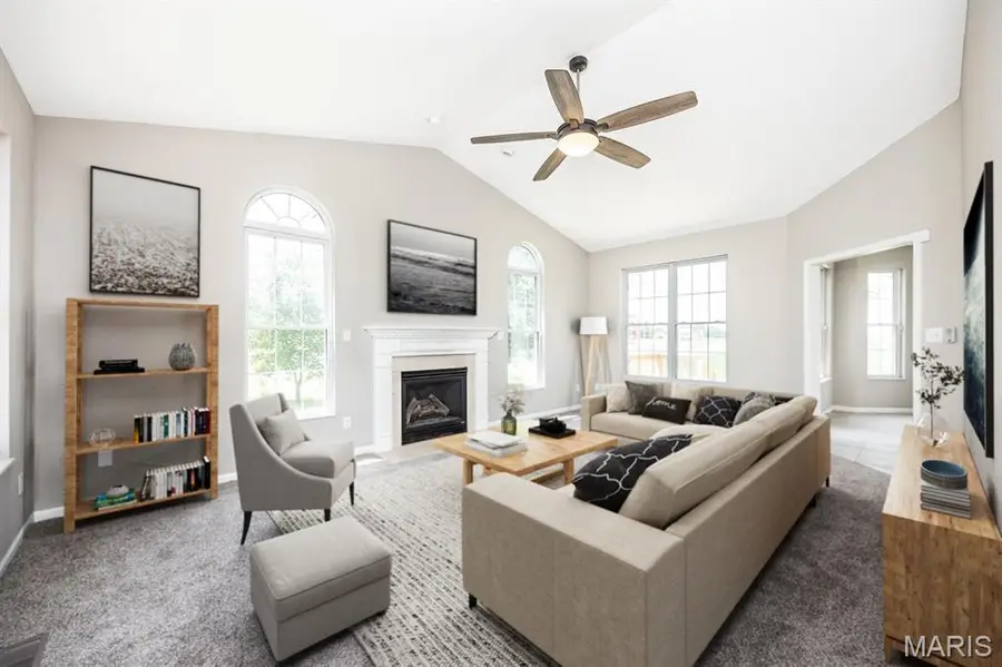301 Whetstone Lane, Mascoutah, IL 62258 - #2