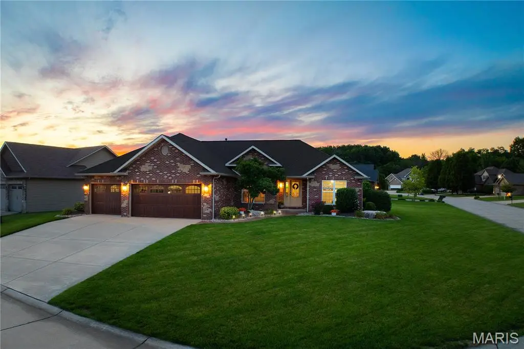 137 Stonebridge Bluff Drive, Maryville, IL 62062 - #1