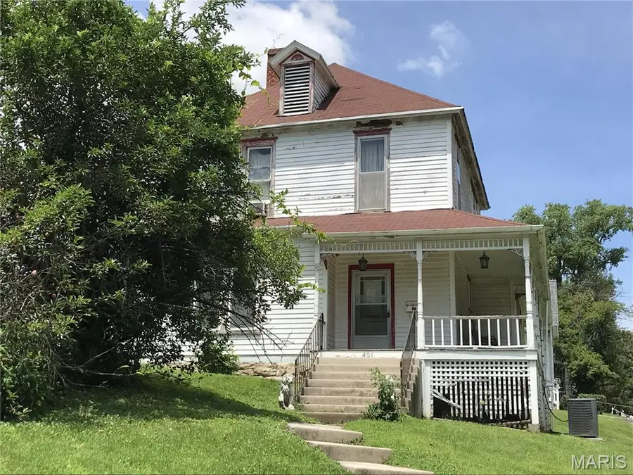 401 Jackson Street, Louisiana, MO 63353 - #2
