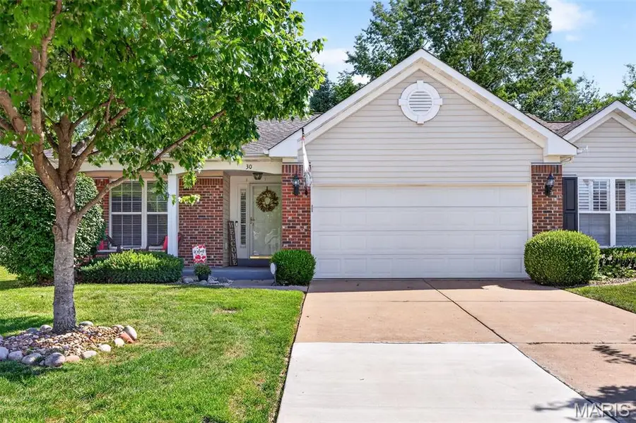 30 Hunting Manor Drive, Saint Charles, MO 63303 - #2