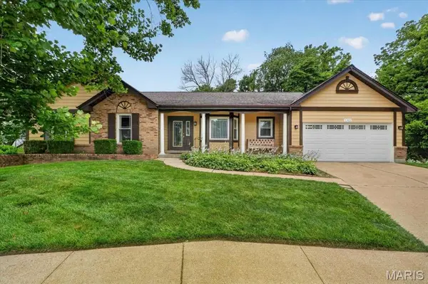 145 Rhinegarten Drive, Florissant, MO 63031