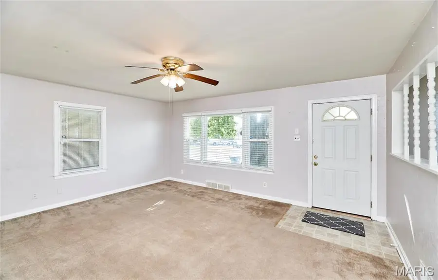 5 Ridgeview Court, Saint Charles, MO 63301 - #2