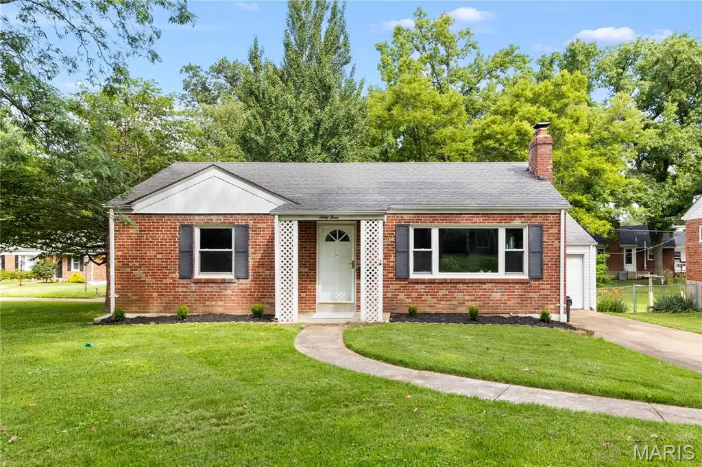 63 Turf Court, Webster Groves, MO 63119 - #1