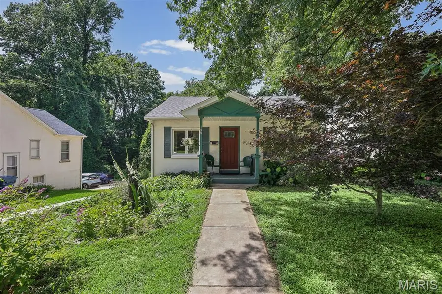 139 E Dunn Street, Edwardsville, IL 62025 - #2