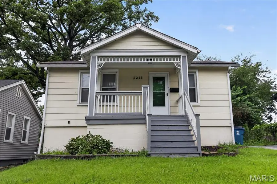 2215 Wallis Avenue, Overland, MO 63114 - #2