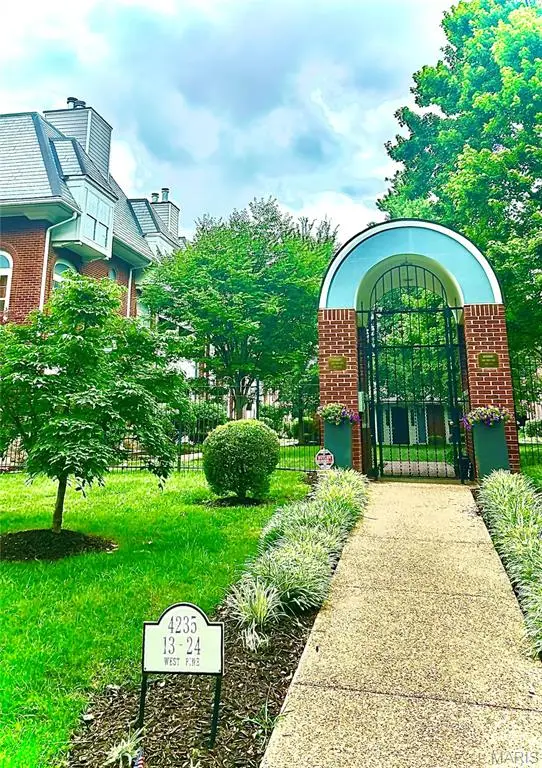 4235 W Pine Boulevard #21, St Louis, MO 63108