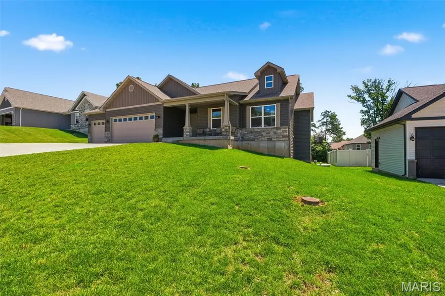 512 Hickory Knoll Drive, Troy, MO 63379 - #3