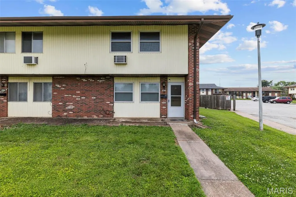 7473 Hazelcrest Drive, Hazelwood, MO 63042 - #1