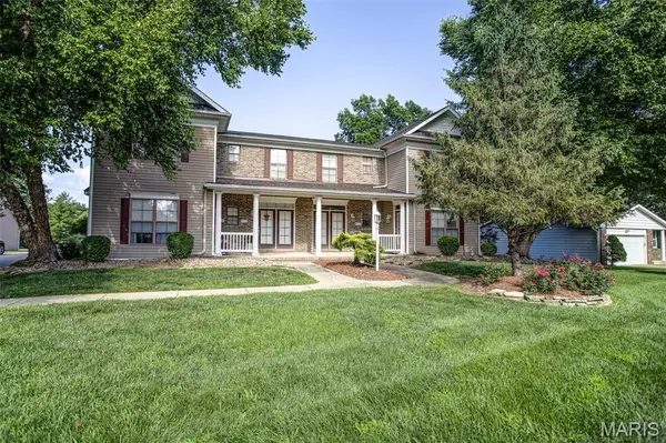 5013 River Aire Drive #3, Godfrey, IL 62035