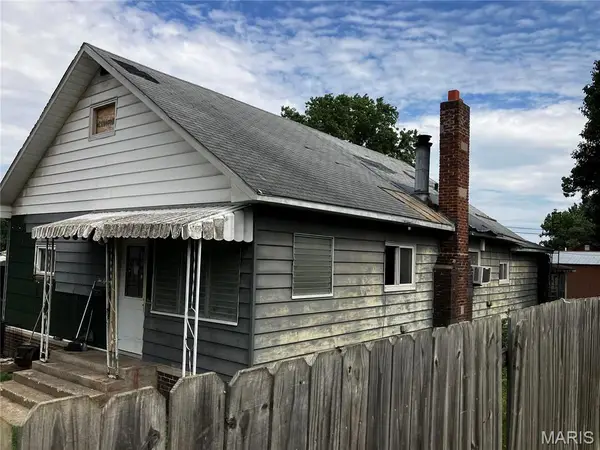 215 W 4th Street, West Frankfort, IL 62896
