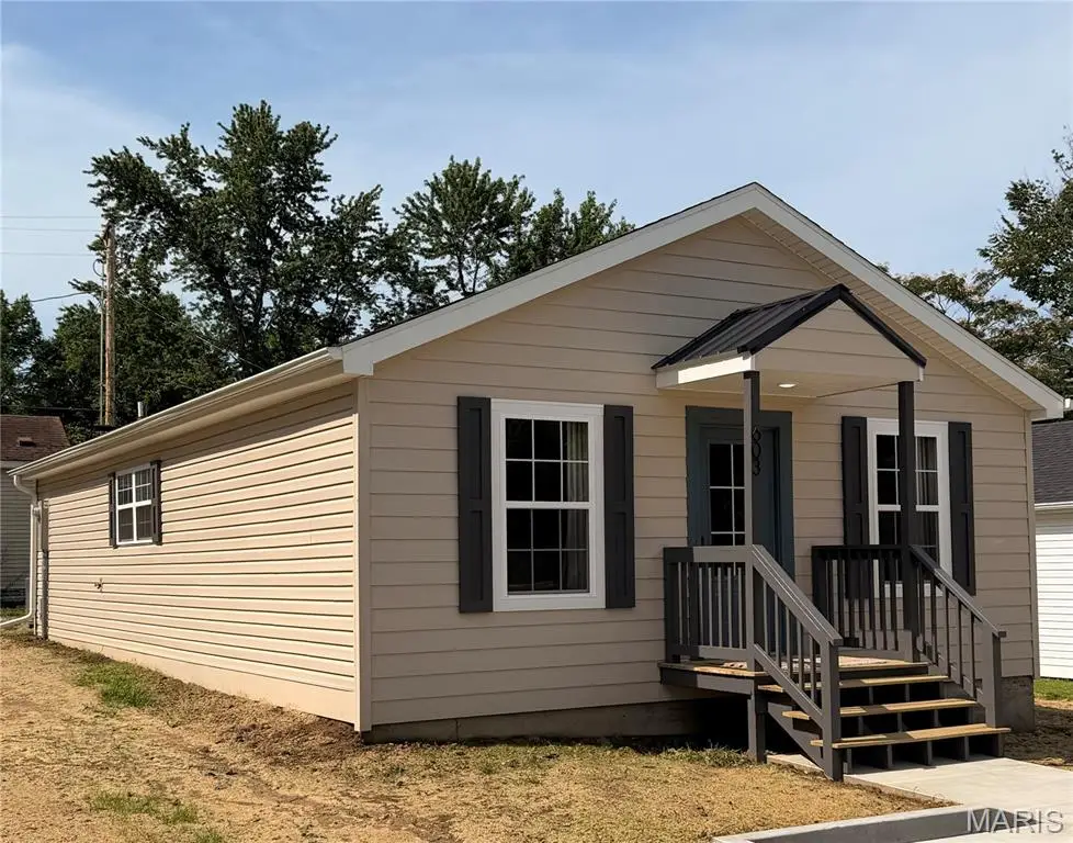 603 Court Street, Bloomfield, MO 63825 - #1