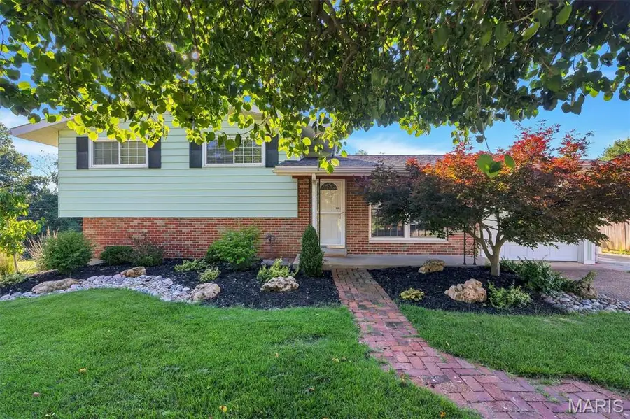 9968 Doerste Court, Saint Louis, MO 63123 - #2