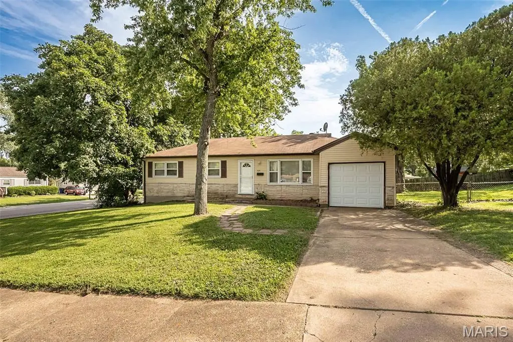 1115 Forestwood Drive, Ferguson, MO 63135 - #1