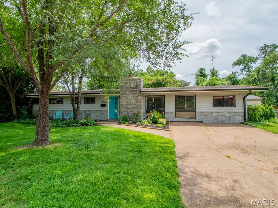 920 Volz Drive, Crestwood, MO 63126 - #2