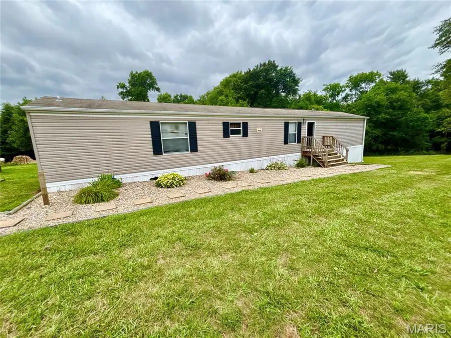 2255 County Road 900 East, Rinard, IL 62878 - #2