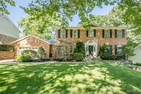 173 Hickory Tree Court, Ballwin, MO 63011