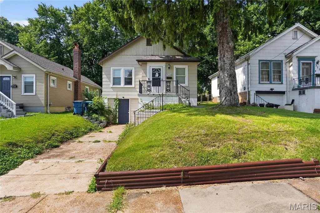7124 Dawson Place, Jennings, MO 63136 - #1