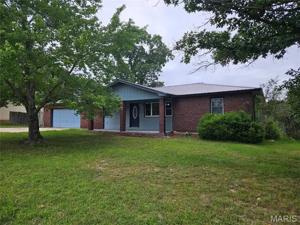 23720 Taffy Lane, St Robert, MO 65584