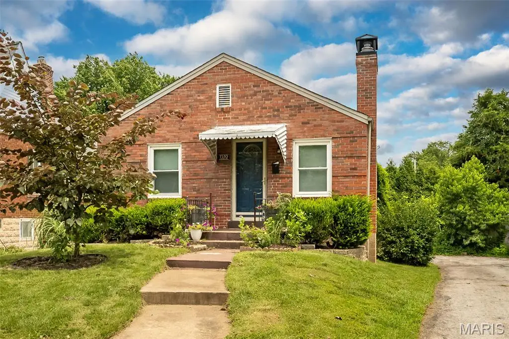 1510 Collins Avenue, Richmond Heights, MO 63117 - #1