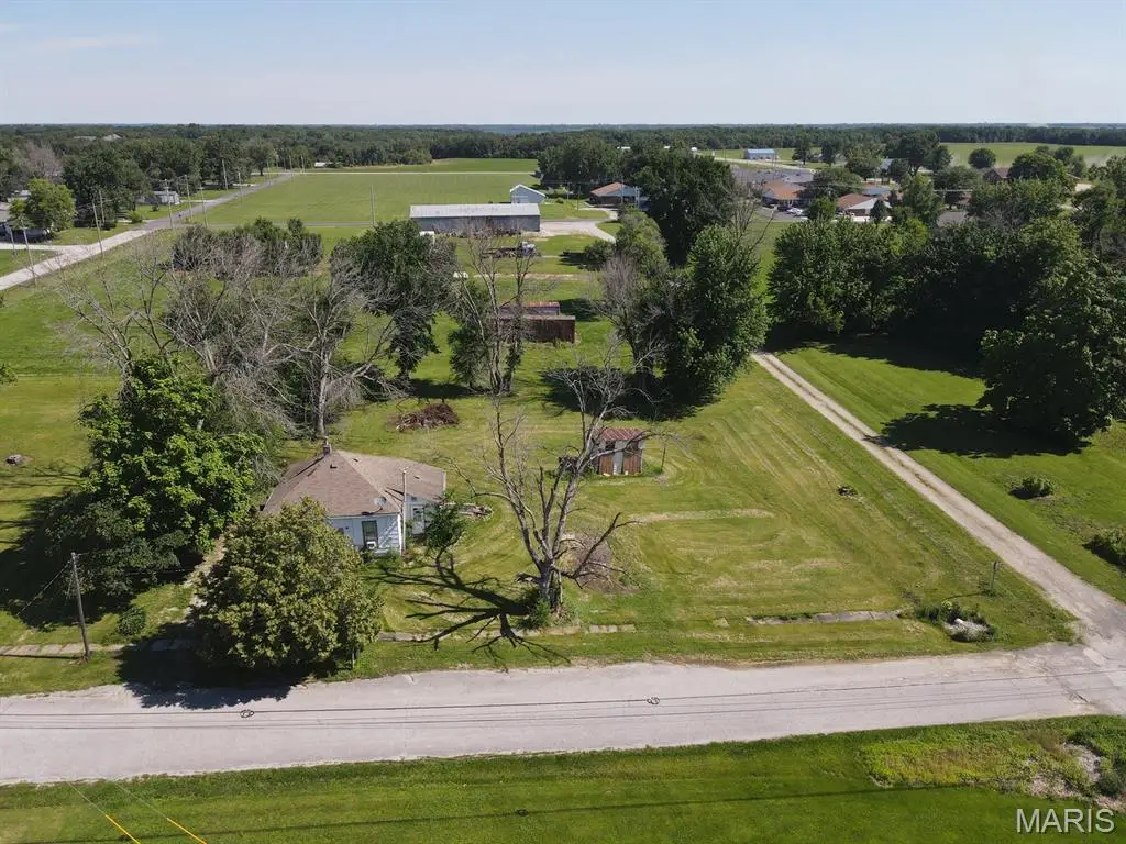 325 Grant Street, Kahoka, MO 63445 - #1