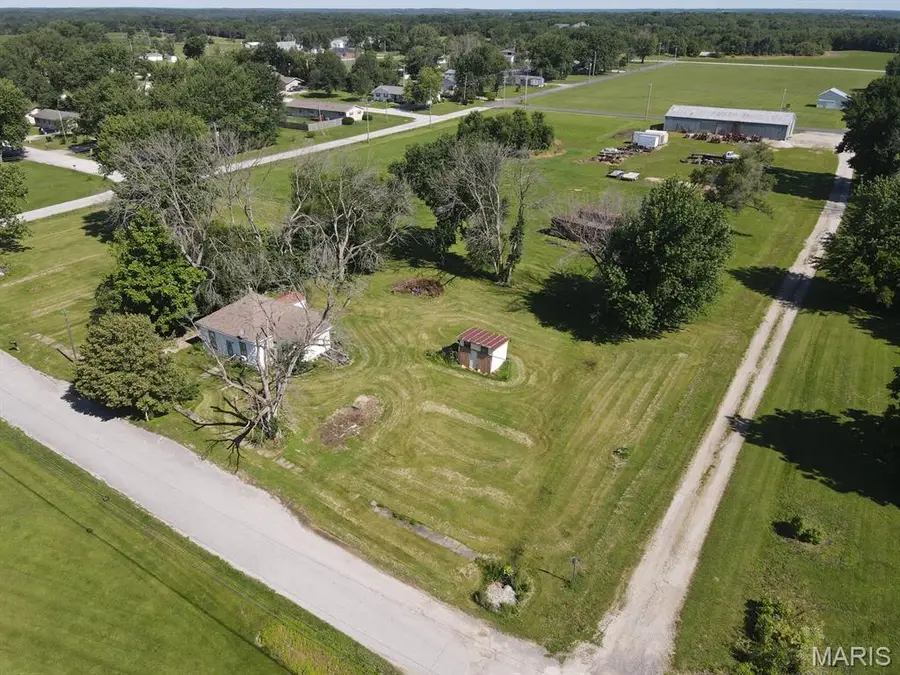 325 Grant Street, Kahoka, MO 63445 - #3