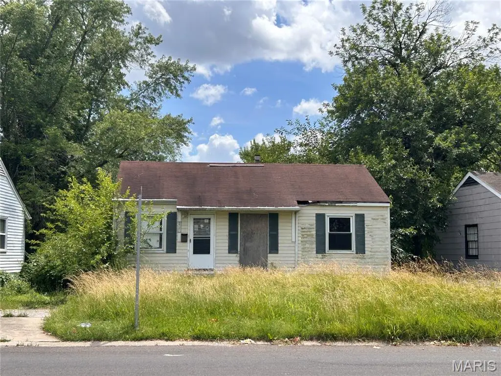 200 Cameron Road, Saint Louis, MO 63137 - #1