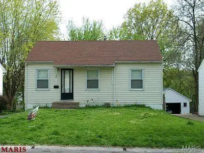 200 Cameron Road, Saint Louis, MO 63137 - #2