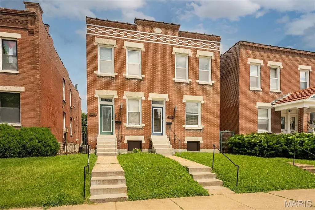 4015 Shenandoah Avenue, Saint Louis, MO 63110 - #1