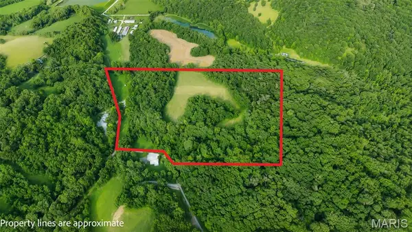 575 Schleeper Hollow Road, Hardin, IL 62047