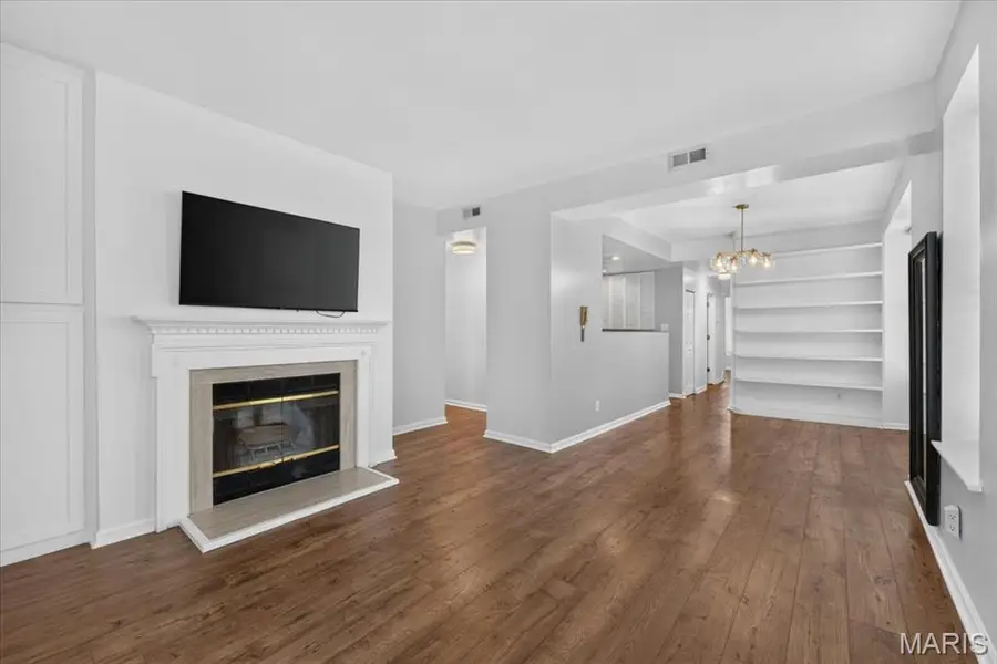 5900 Mcpherson Avenue #3W, Saint Louis, MO 63112 - #3