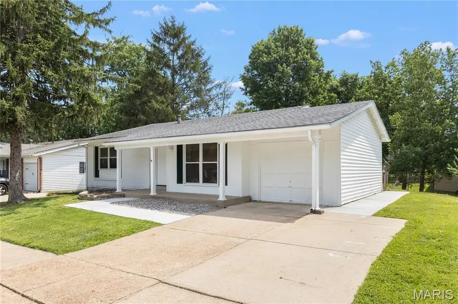 274 Cedar Village Court, Ballwin, MO 63021 - #2