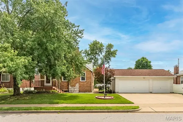 7324 Weil Avenue, Shrewsbury, MO 63119