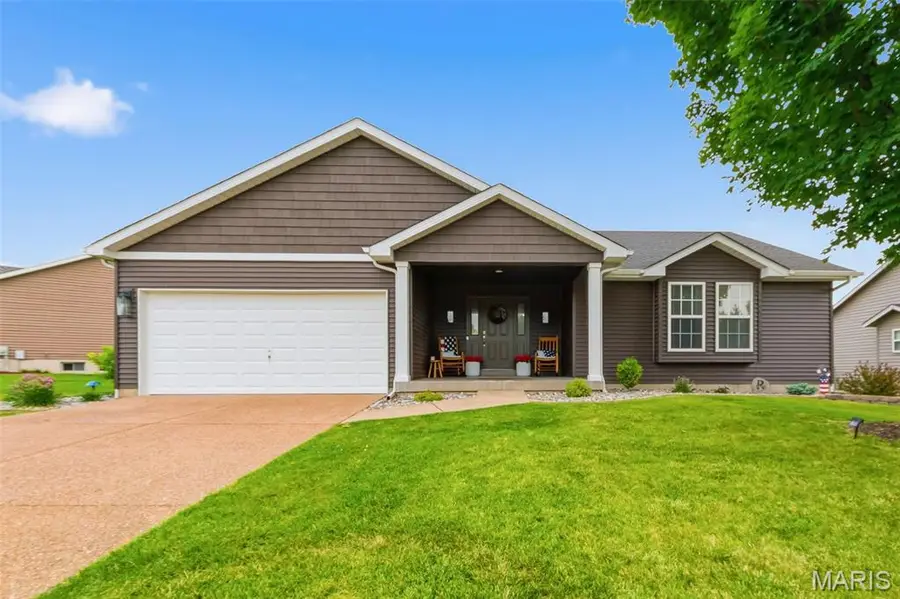 1718 Highgrove Drive, Ofallon, MO 63366 - #2